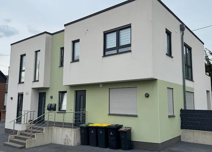 Schoene In Ruhiger Lage Königswinter