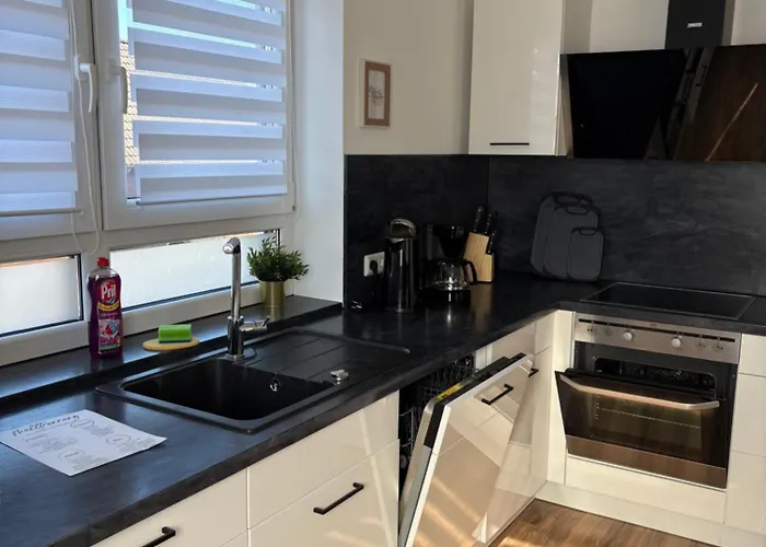 Schoene In Ruhiger Lage Appartement