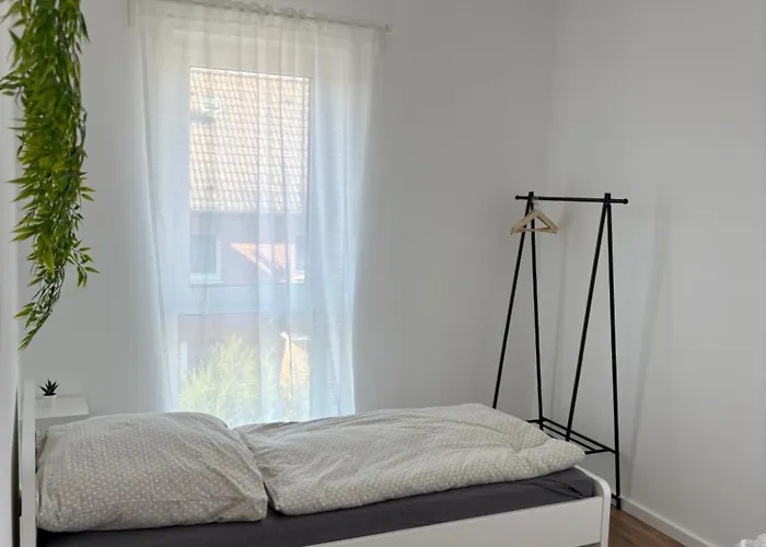 Appartement Schoene In Ruhiger Lage Königswinter